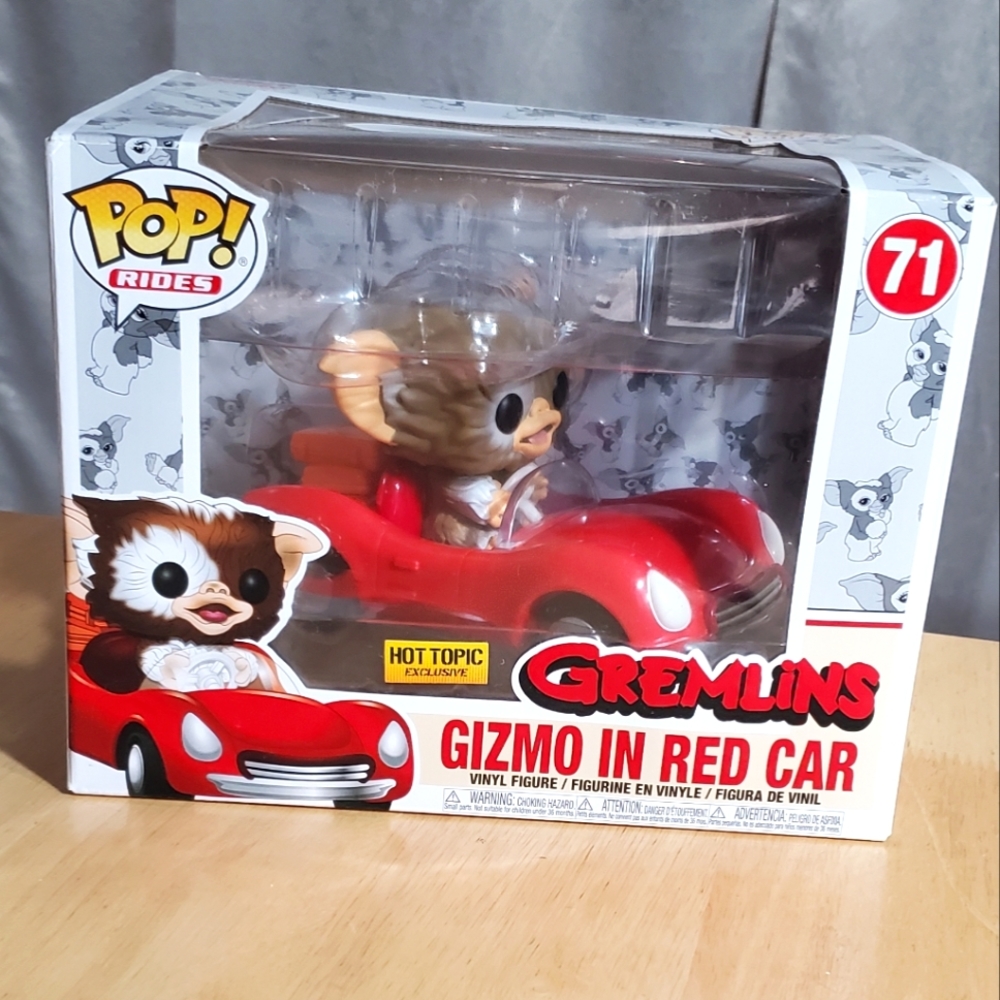 Funko POP RIDES!  GIZMO IN RED CAR #71  Gremlins  Hot Topic NEW NIB